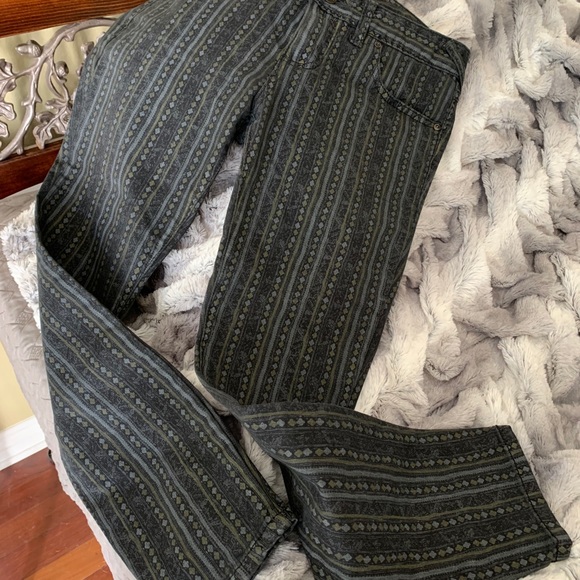 Free People jeans...size 26 - Picture 3 of 5